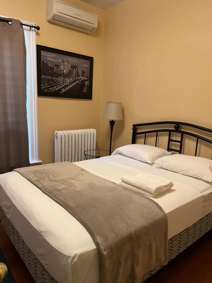 Adas Guesthouse Toronto Extérieur photo